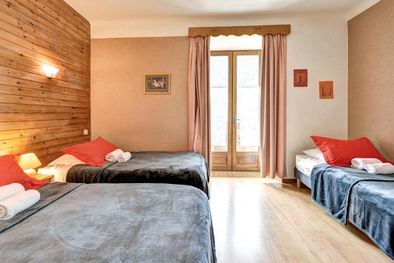 Hotel Restaurant Gites Les 5 Saisons 弗雷斯涅 外观 照片