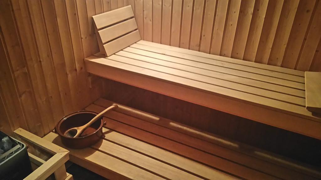 Hotel Restaurant Gites Les 5 Saisons 弗雷斯涅 外观 照片